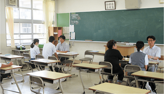 離島地域での進学説明会
